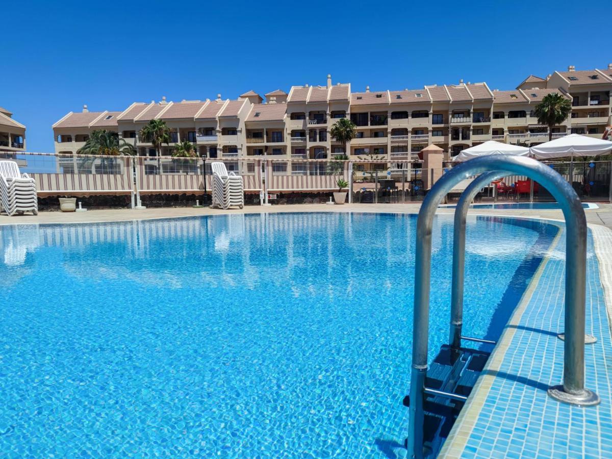 Los Cristianos - Heated Swimming Pool Air-Conditioned ภายนอก รูปภาพ