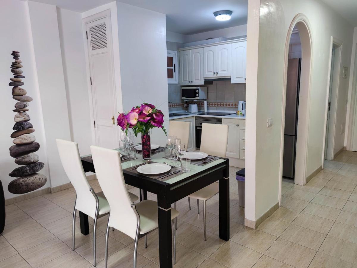 Los Cristianos - Heated Swimming Pool Air-Conditioned ภายนอก รูปภาพ