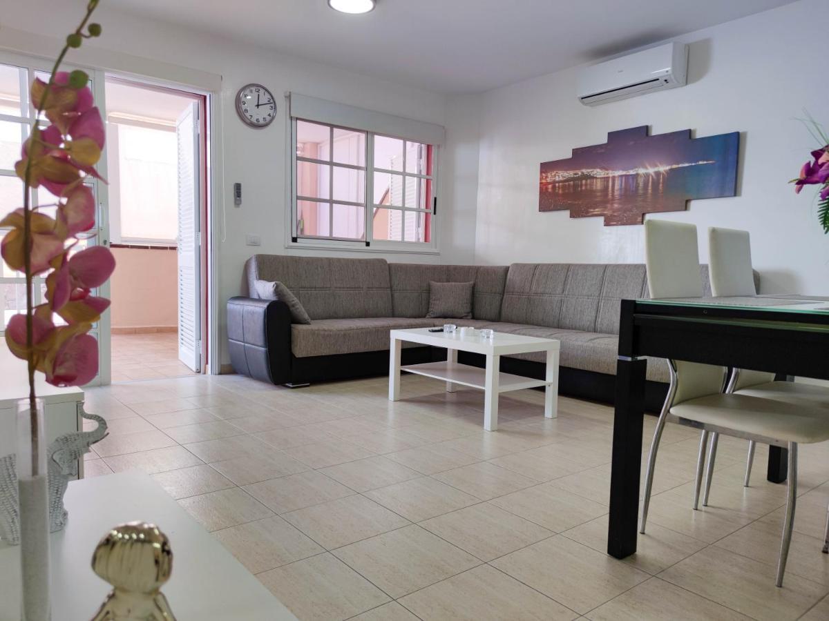 Los Cristianos - Heated Swimming Pool Air-Conditioned ภายนอก รูปภาพ
