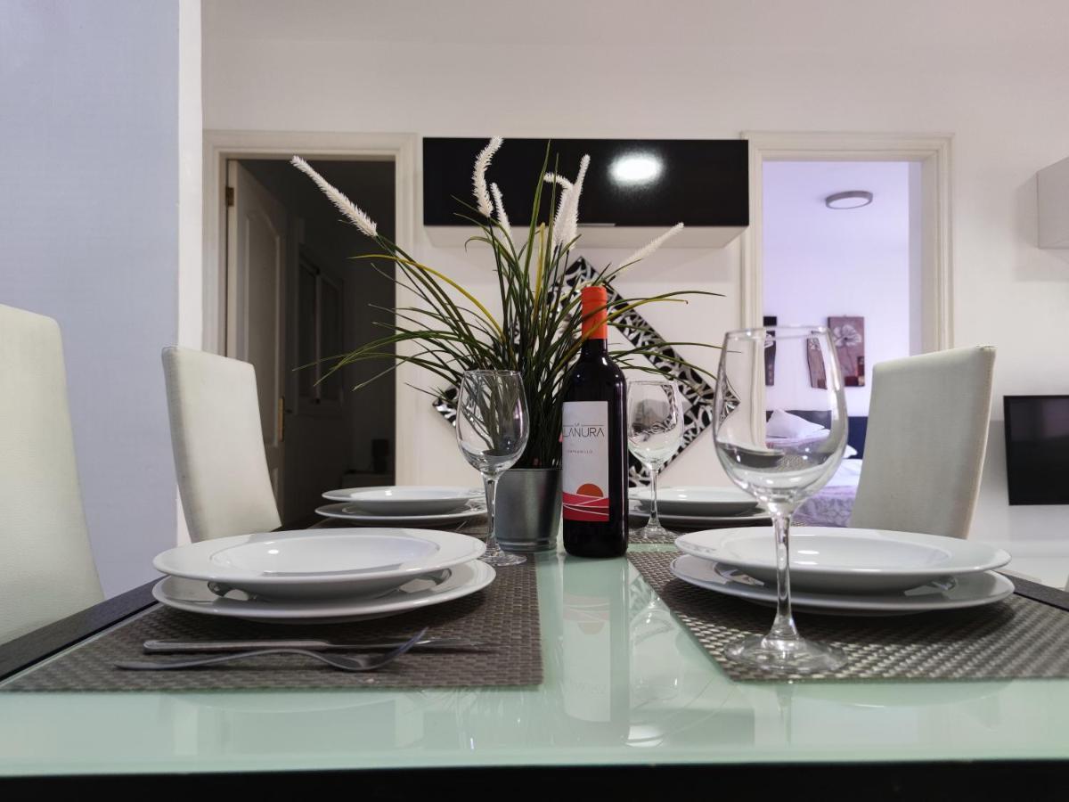 Los Cristianos - Heated Swimming Pool Air-Conditioned ภายนอก รูปภาพ